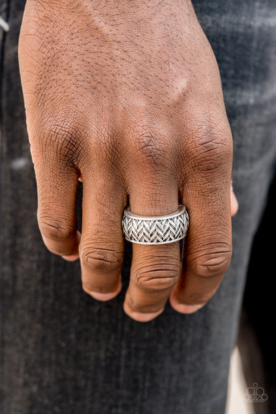 Survival Skills - Silver ring mens collection