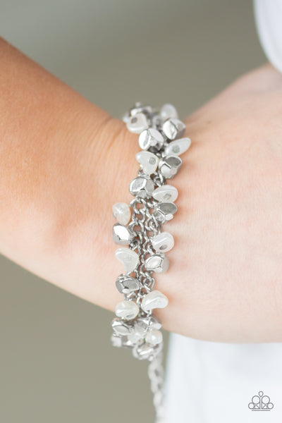 Seaside Social - White bracelet