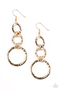 Radical Revolution - Gold earrings