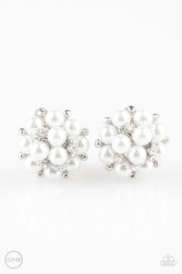 Par Pearl - White Clip-On earrings