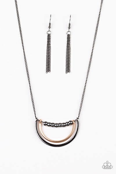 Artificial Arches - Black Gunmetal Necklace