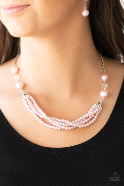 One-WOMAN Show - Pink Necklace Pearls