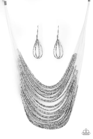 Catwalk Queen - Silver necklace