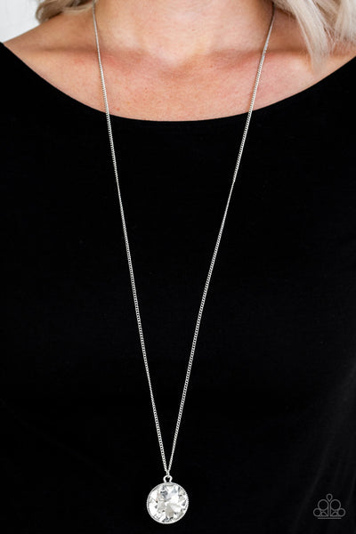 Dauntless Diva - White Necklace