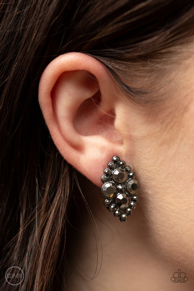 City Gardens - Black earrings clip-ons