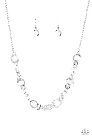 Move It On Over - Silver necklace