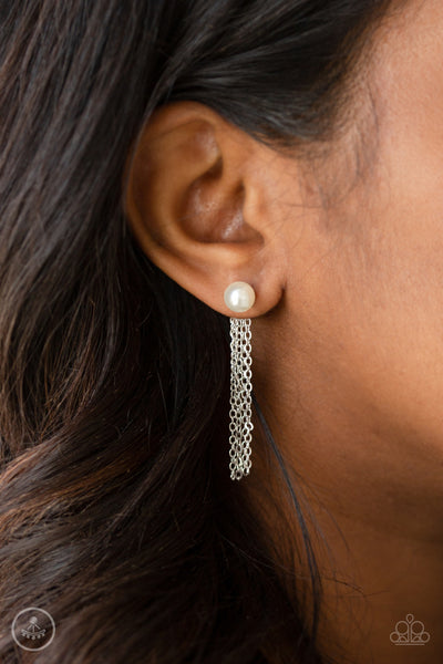 Rebel Refinement - White even earrings