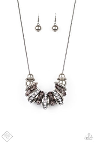 Metro Mantra silver fashion fix necklace