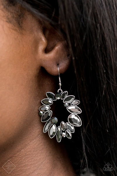 Try as I DYNAMITE - Silver earrings Fashion Fix 09/2020