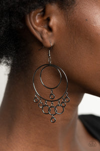 Roundabout Radiance - Black Gunmetal Earring