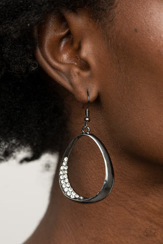 Fiercely Flauntable - Black Gunmetal Earring