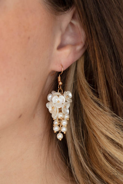 Bountiful Bouquets - Gold Earring LOP