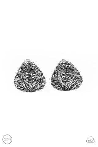 Gorgeously Galleria - Silver Earring