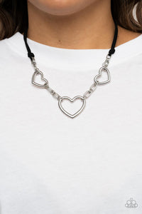 Fashionable Flirt - Black Necklace Heart