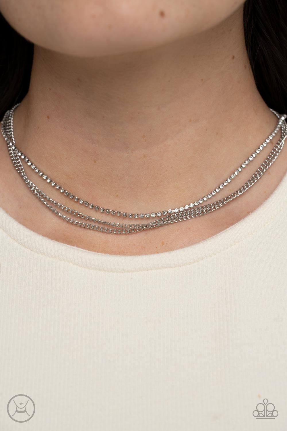 Glitzy Gusto - White Necklace Choker