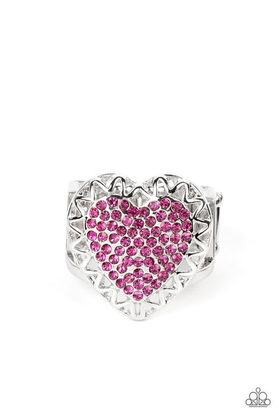 Romantic Escape - Pink Heart Ring