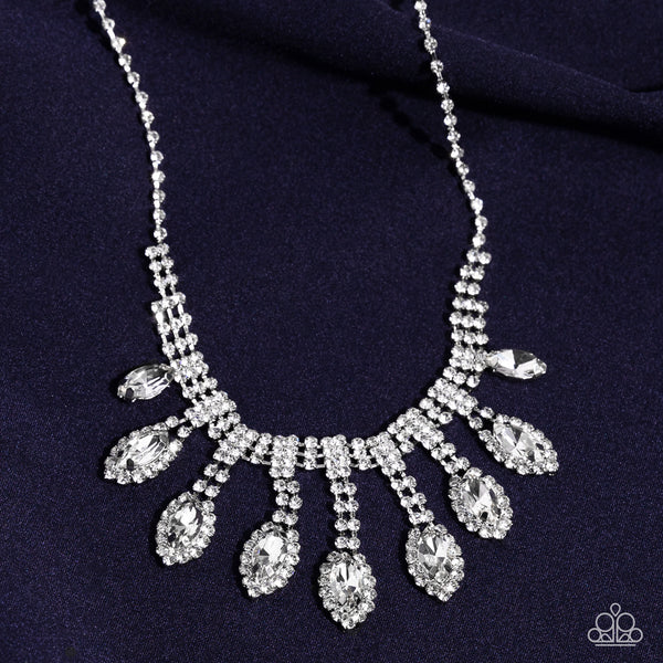 REIGNING Romance - White Necklace LOP 11/2022