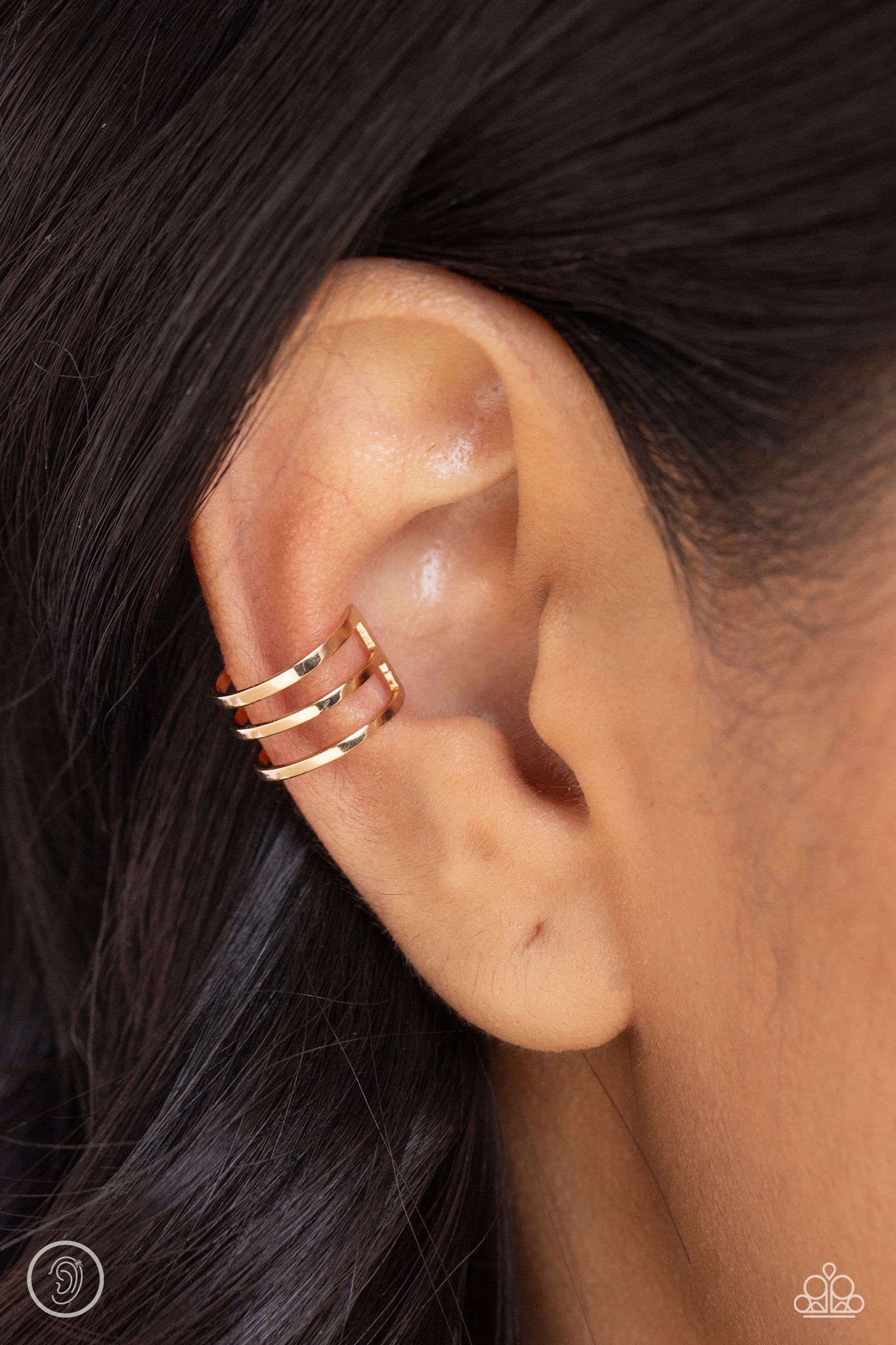 Metro Mashup Gold Ear Cuff