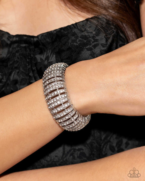 Appealing A-Lister - White Bracelet EMP2024