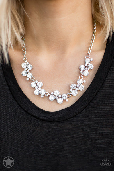 Hollywood Hills white necklace Blockbuster