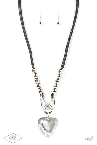 Forbidden Love- Black Necklace LOP